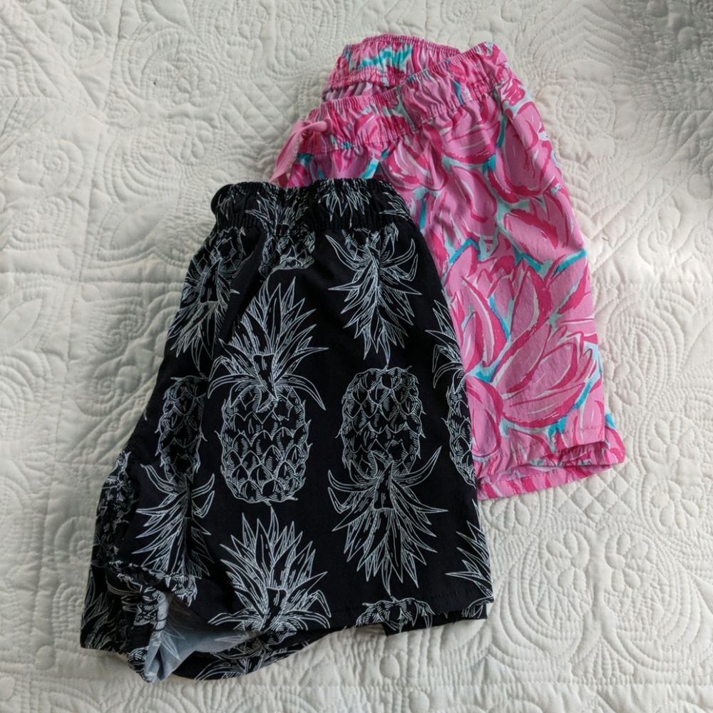 Running shorts